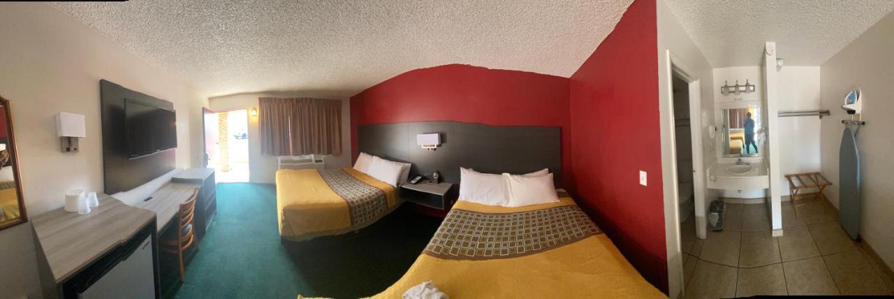 Windsor Inn Lake Havasu City Extérieur photo