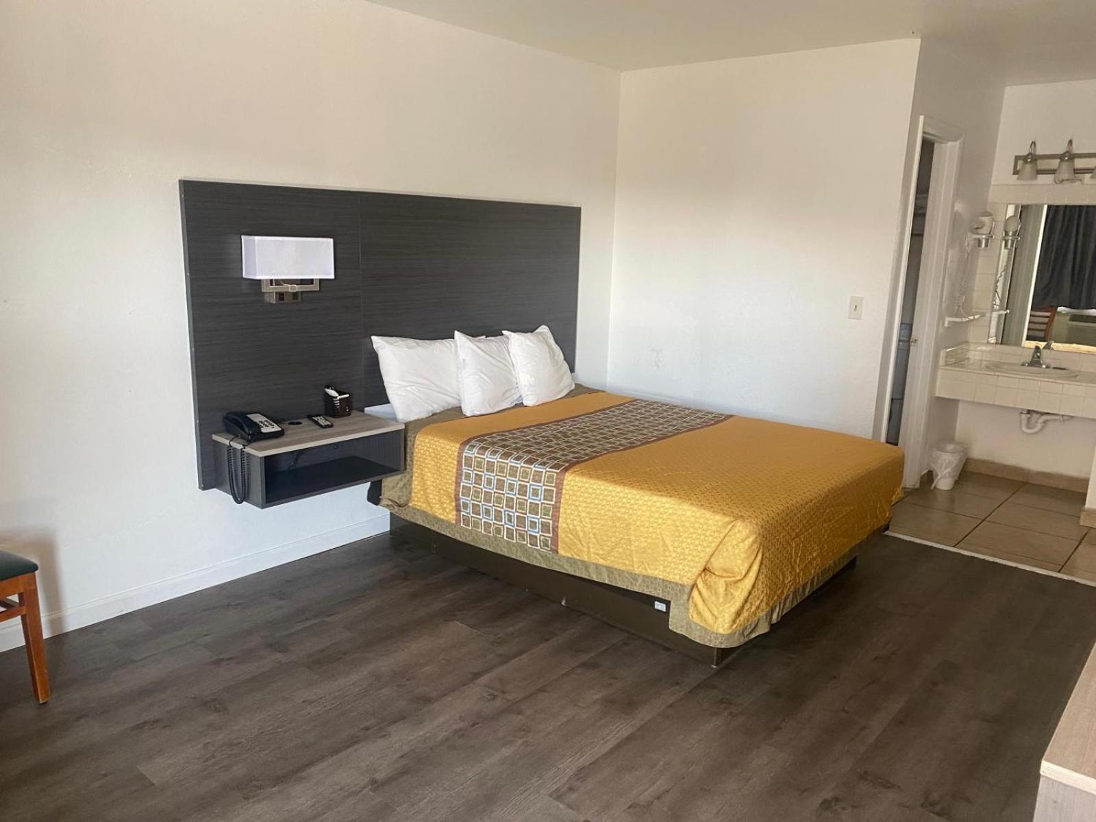 Windsor Inn Lake Havasu City Extérieur photo