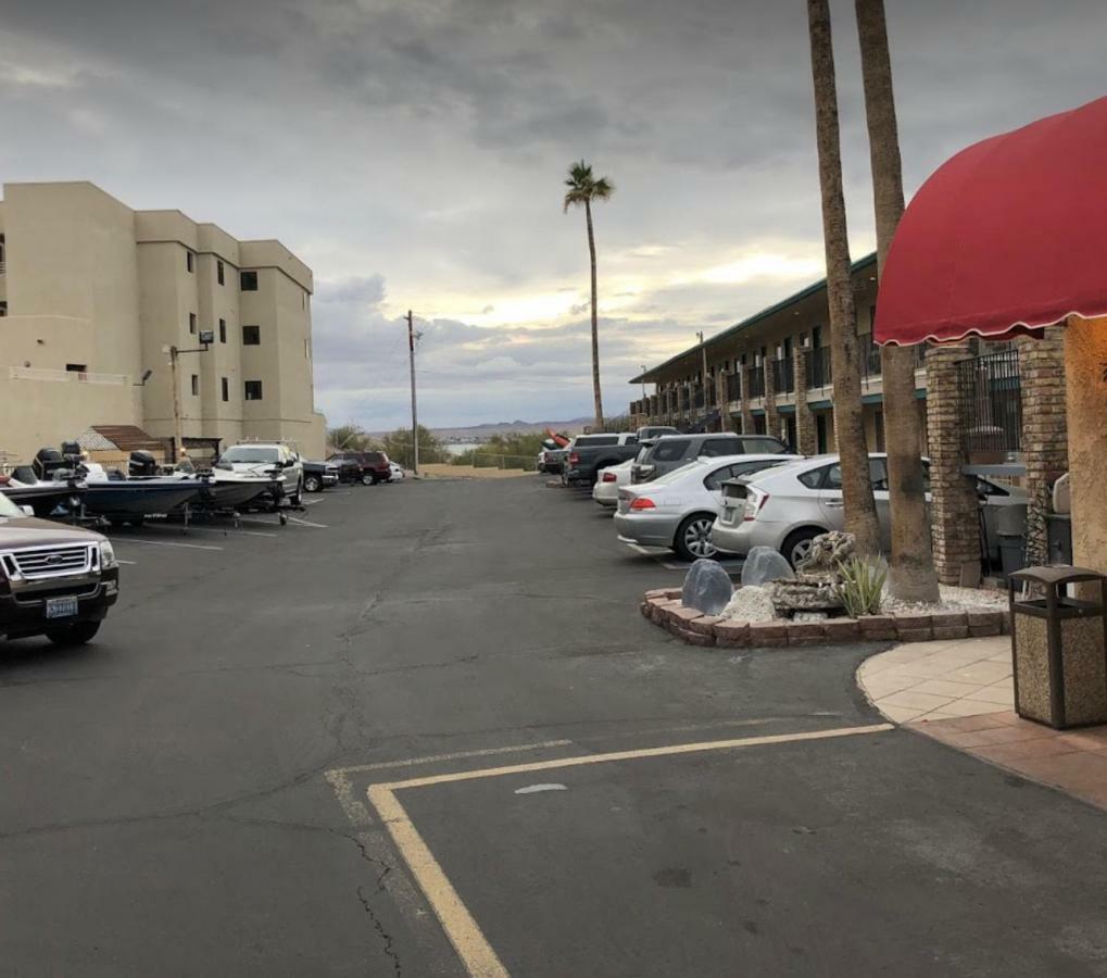 Windsor Inn Lake Havasu City Extérieur photo